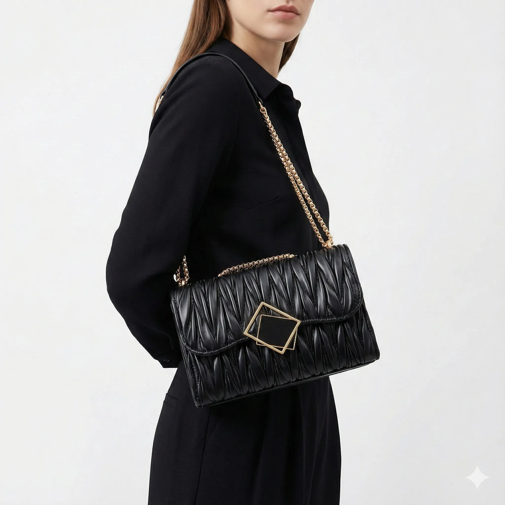 Compact Leather Bag - Vienza