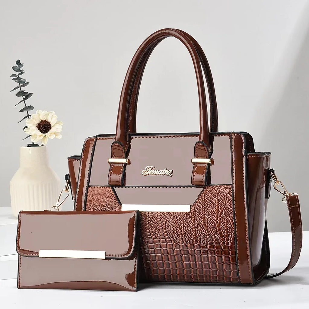 Bag and Wallet Kit in Leather - Cror