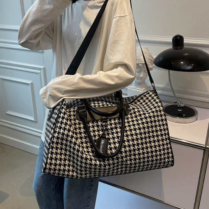 Giovana Travel Bag